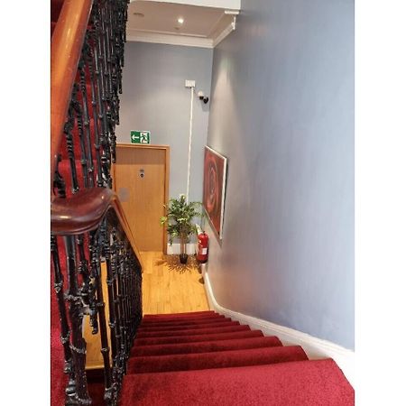 G3- Great Studio For 2 With Patio Near Hyde Park Лондон Экстерьер фото