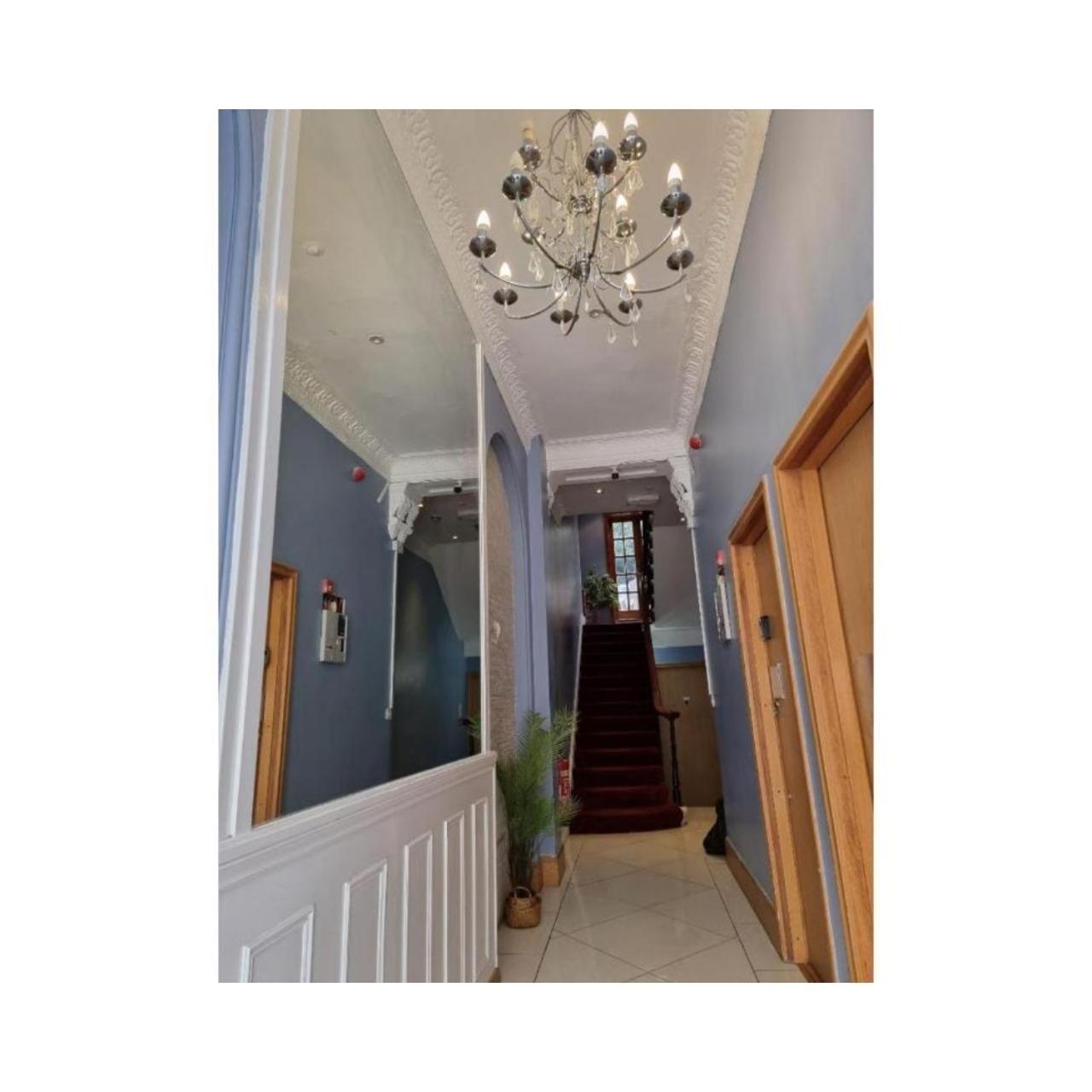 G3- Great Studio For 2 With Patio Near Hyde Park Лондон Экстерьер фото